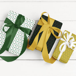 Hoja De Papel De Regalo Ramas de árbol de pino de Woodland