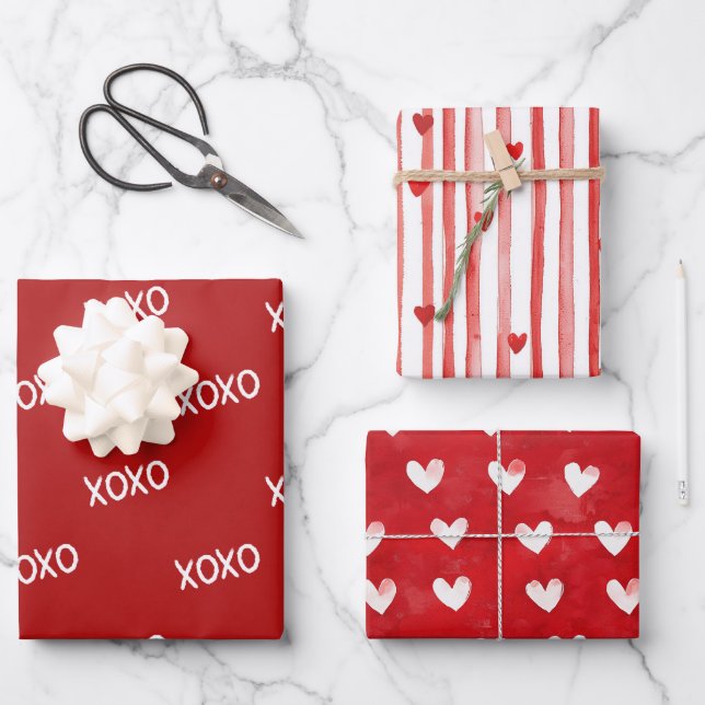 Hoja De Papel De Regalo Rayas cardíacas XOXO blancas rojas (Anverso)
