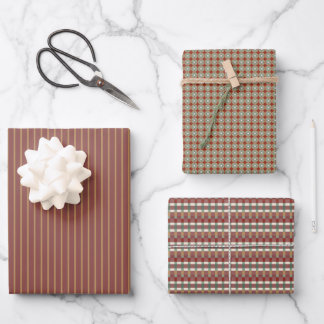 Hoja De Papel De Regalo Rayas y geométricos navideños en colores tradicion
