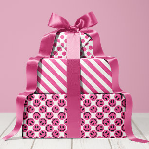 Hoja De Papel De Regalo Rayas y lunares de cara feliz rosa
