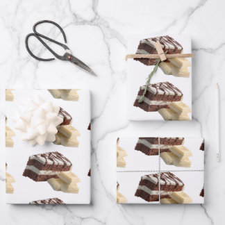 Hoja De Papel De Regalo Rebanadas de pastel de chocolate decadente con cho