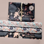 Hoja De Papel De Regalo Regalo de desconexión de trío de productos botánic<br><div class="desc">Impresiones botánicas de trío floral en negro,  azul,  rosa de Studio Posies. Estos patrones presentan flores y hojas derramadas,  brotes y flores.</div>