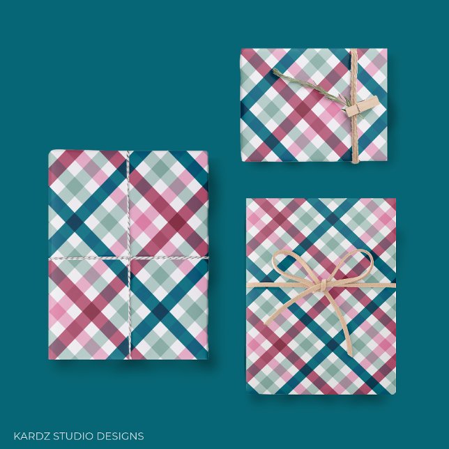 Hoja De Papel De Regalo Regalo moderno de Gingham (Gingham modern gift wrapping paper in pink, mint, and teal colors. Trendy pattern for pretty gifts.)