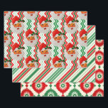 Hoja De Papel De Regalo Retro Vintage Christmas Trio Style Q<br><div class="desc">El efecto general de este papel de envolver de Navidades vintage y retro es de nostalgia, calidez y actualidad. Al envolver sus regalos, no puede evitar sentirse transportado a una época pasada, donde las vacaciones se celebraban con simple alegría y elegancia clásica. Es la elección perfecta para añadir un toque...</div>