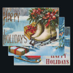 Hoja De Papel De Regalo Retro Vintage Christmas Trio Style R<br><div class="desc">El efecto general de este papel de envolver de Navidades vintage y retro es de nostalgia, calidez y actualidad. Al envolver sus regalos, no puede evitar sentirse transportado a una época pasada, donde las vacaciones se celebraban con simple alegría y elegancia clásica. Es la elección perfecta para añadir un toque...</div>