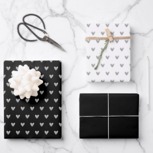 Hoja De Papel De Regalo San Valentín gris sobre negro y gris sobre blanco