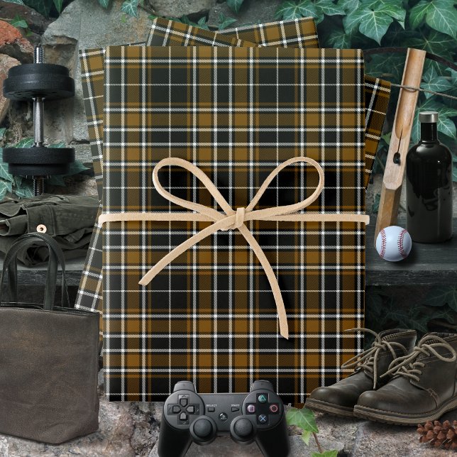 Hoja De Papel De Regalo Tartán - Blanco moreno de miel en profundidad negr (Tartan - Black-Deep Honey Brown-Off White Wrapping Paper Sheets by Leapfroglisics Shop)