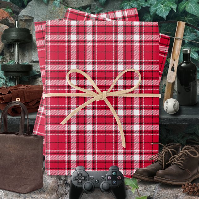 Hoja De Papel De Regalo Tartán - Rojo-Blanco-Negro (Tartan - Red-White-Black Wrapping Paper Sheets by Leapfroglisics Shop)
