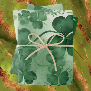 Hoja De Papel De Regalo Trepadores de trébol de la suerte verde esmeralda 