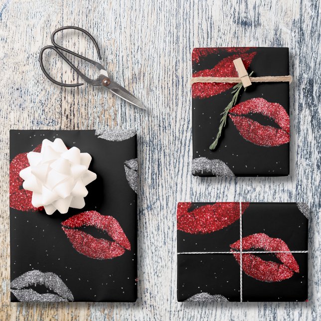 Hoja De Papel De Regalo Valentines Red Silver Glitter Lips on Black  (Subido por el creador)