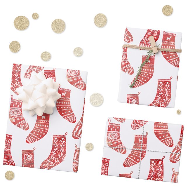 Hoja De Papel De Regalo Valores nórdicos rojos y blancos (Nordic stockings red and white Scandinavian Christmas pattern gift wrapping paper )