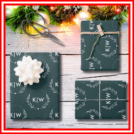 Hoja De Papel De Regalo Verde bosque y blanco | Monograma de iniciales mod