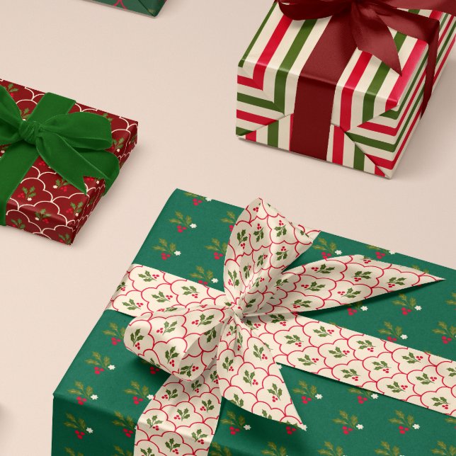 Hoja De Papel De Regalo Vieira Tradicional Trio y Navidades Holly (Subido por el creador)