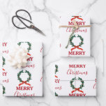 Hoja De Papel De Regalo Vintage Christmas Berry Wreath Holiday<br><div class="desc">Un ilustracion vintage de una baya de Navidades con todos los adornos. Ideal para regalos y decoración de Navidades.</div>