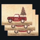Hoja De Papel De Regalo Vintage Red Truck Christmas Tree Rustic Farmhouse<br><div class="desc">Vintage Merry Christmas árbol retro camionero rojo desacoplar hojas de papel envuelto de tres. El estilo rústico de una casa de campo. Campo de vacaciones,  decorado,  festivo,  de temporada. Viejo escenario de impresión de textura beige en segundo plano. Derechos de imagen de Marg Seregelyi Photography.</div>