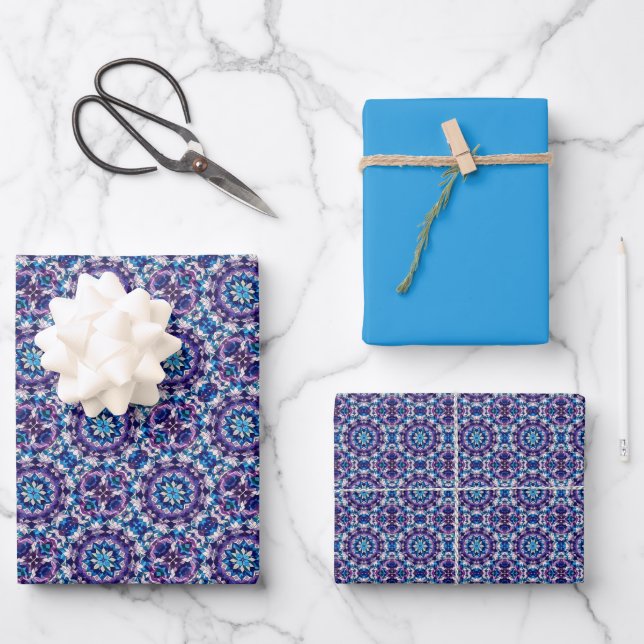 Hoja De Papel De Regalo Vivid Purple, Green, Blue & Cream Tile Pattern (Anverso)