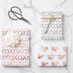 Hoja De Papel De Regalo XOXO de plata rosa dorada rosa Rubor blanco<br><div class="desc">Rubor blanco Rosa Rosa Oro xoxo amor plata y corazones</div>