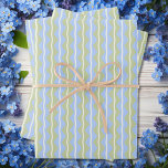 Hoja De Papel De Regalo Zigzag Chevron Stripes - Azul, Verde y marfil páli<br><div class="desc">Tiras tradicionales de zigzag o chevron en marfil azul,  verde y extra claro. Es bueno para muchas ocasiones y grupos de edad diferentes.</div>