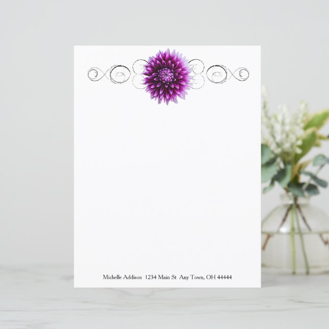 Hoja de papel personalizada Purple Dahlia (Anverso de pie)