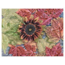 Hojas de arce marrón rústico de girasol de otoño