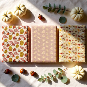 Hojas de otoño y cosecha de calabazas