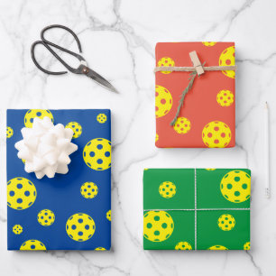 Hojas de papel de envoltura con temas deportivos d