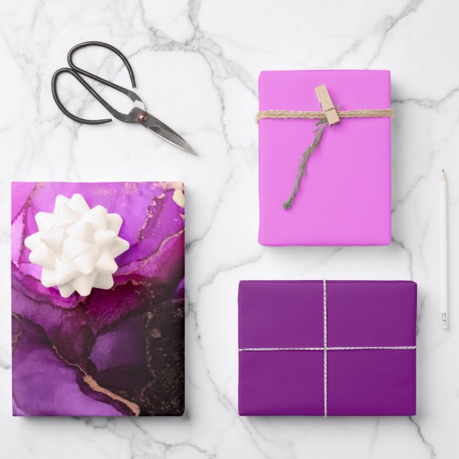 Hojas de papel de envolver negro rosado púrpura (Anverso)