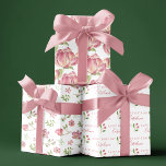 Hojas de papel de envolvimiento de cumpleaños con<br><div class="desc">¡Celebra un cumpleaños especial con estas encantadoras sábanas de papel de envoltura floral rosada personalizada!</div>