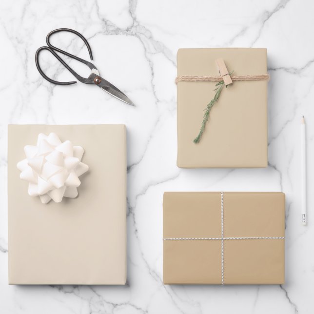 Hojas de papel de envolvimiento elegantes de crema (Anverso)