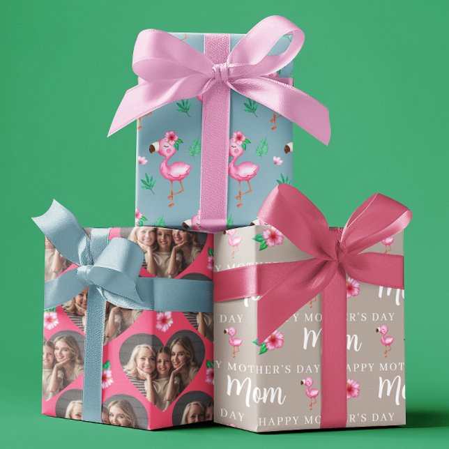 Hojas de papel de envolvimiento para el Día de la  (Celebrate mom this Mother's Day with these personalized photo flamingo wrapping paper sheets! )