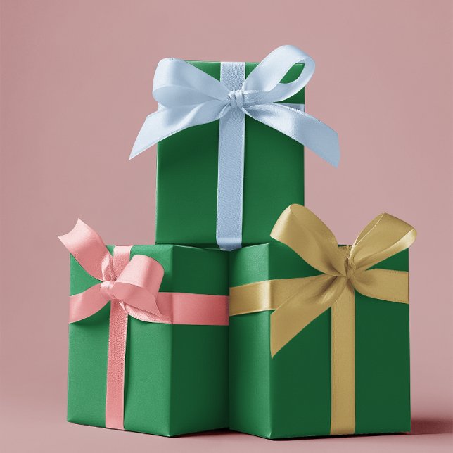 Hojas de papel de envolvimiento verdes tradicional (Subido por el creador)