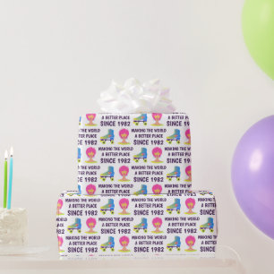 Hojas de papel de preparación para el cumpleaños d