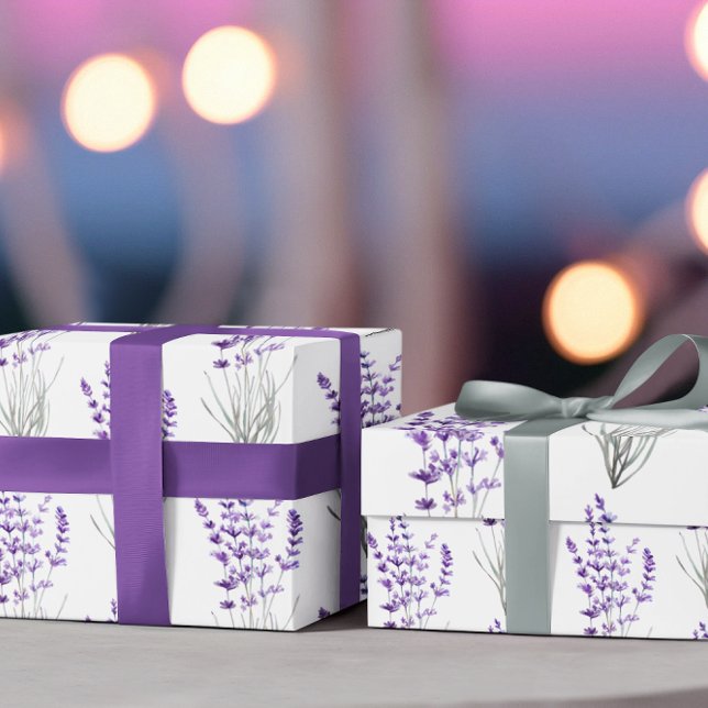 Hojas de papel de regalo de lavanda (Celebrate any special occasion with these watercolor lavender wrapping paper sheets! )