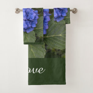 Hojas verdes de Hydrangea Azul
