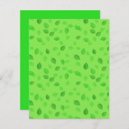 Hojas verdes en una pequeña carta verde para naves