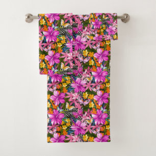 Hojas y flores tropicales