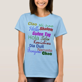 Hola en camiseta de muchas idiomas