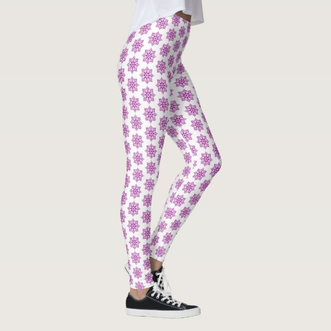 Holiday Snowflake Plaid Pattern Pink Leggings (Derecha)