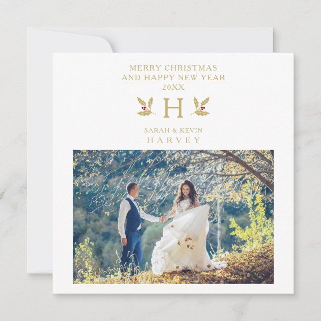 Holly Monogram Initial Christmas Newlyweds Photo (Anverso)