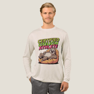 Hombre con una camisa de manga larga con un person