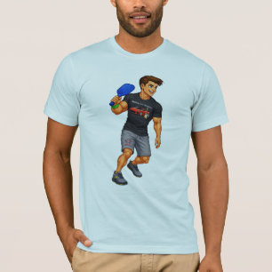 Hombre jugando pickleball con una camiseta Corvett