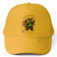 HOMBRES FUTUROS APRENDIENDO LECCIONES GORRAS