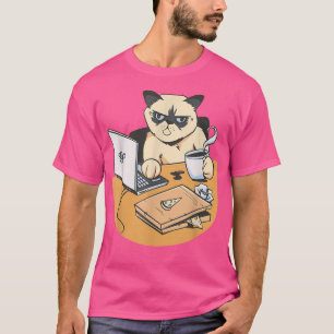 Homo Office Cat con café en una camiseta de comput