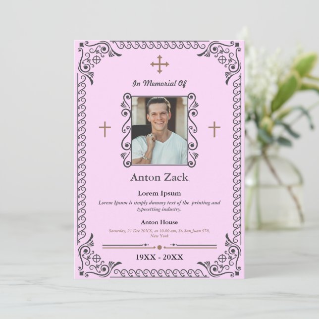 Honrar su memoria: Invitación a funerales ornados (Anverso de pie)