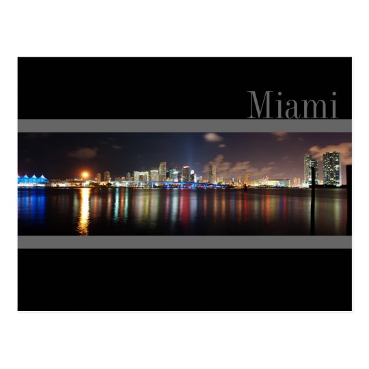 Horizonte de Miami en la postal de la foto del