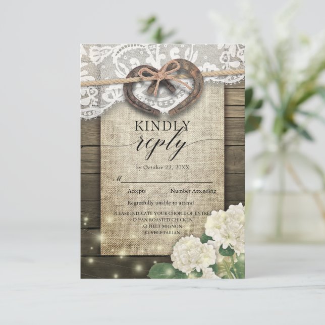 Horseshoe Hydrangea Wood Wedding RSVP Responder am (Anverso de pie)