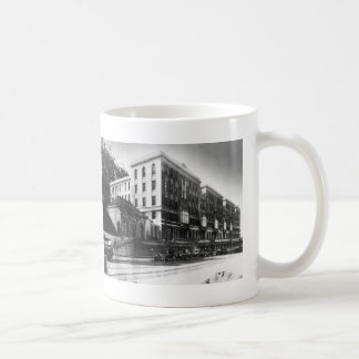 Hospital del UC, los años 20 - taza