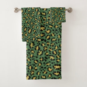 Huella de leopardo en verde acogedor