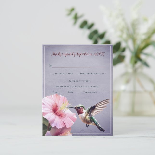 Hummingbird e Hibiscus | RSVP de boda púrpura (Anverso de pie)