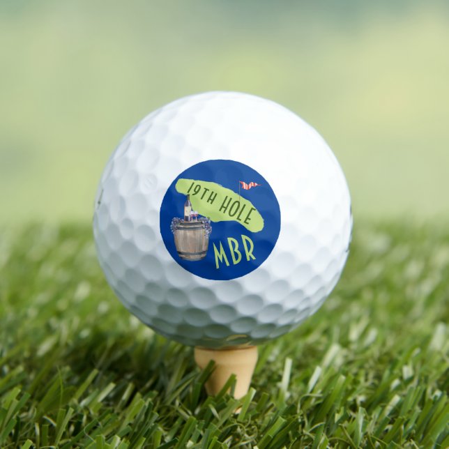 Humor 19TH Hole Wine Time Putt inicia bolas de gol (Camiseta in situ)